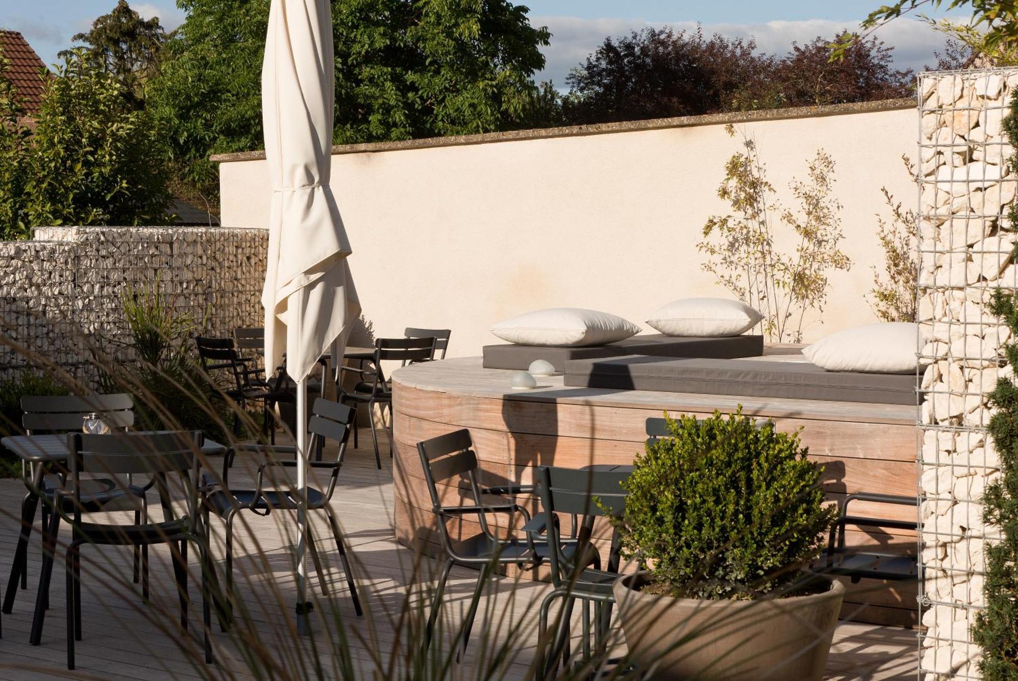מונטמארו Hotel De France מראה חיצוני תמונה
