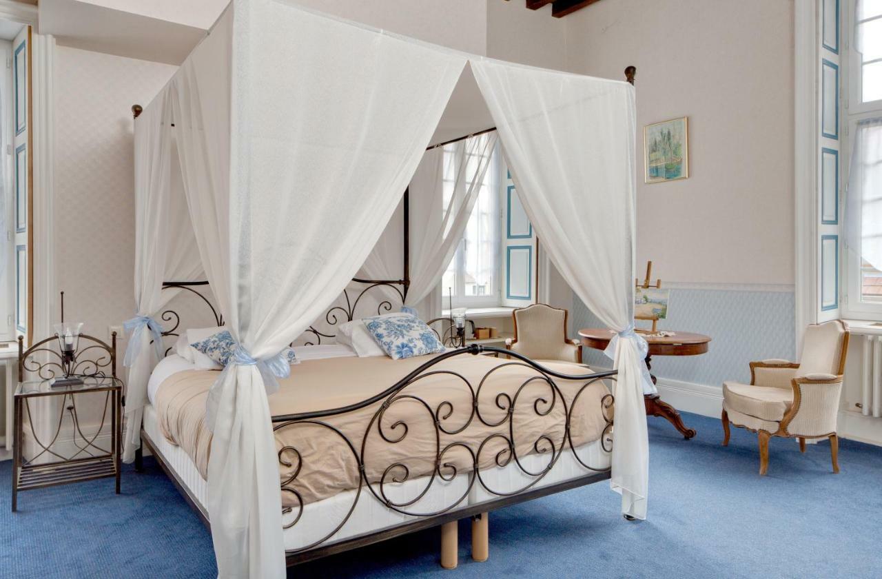 מונטמארו Hotel De France מראה חיצוני תמונה